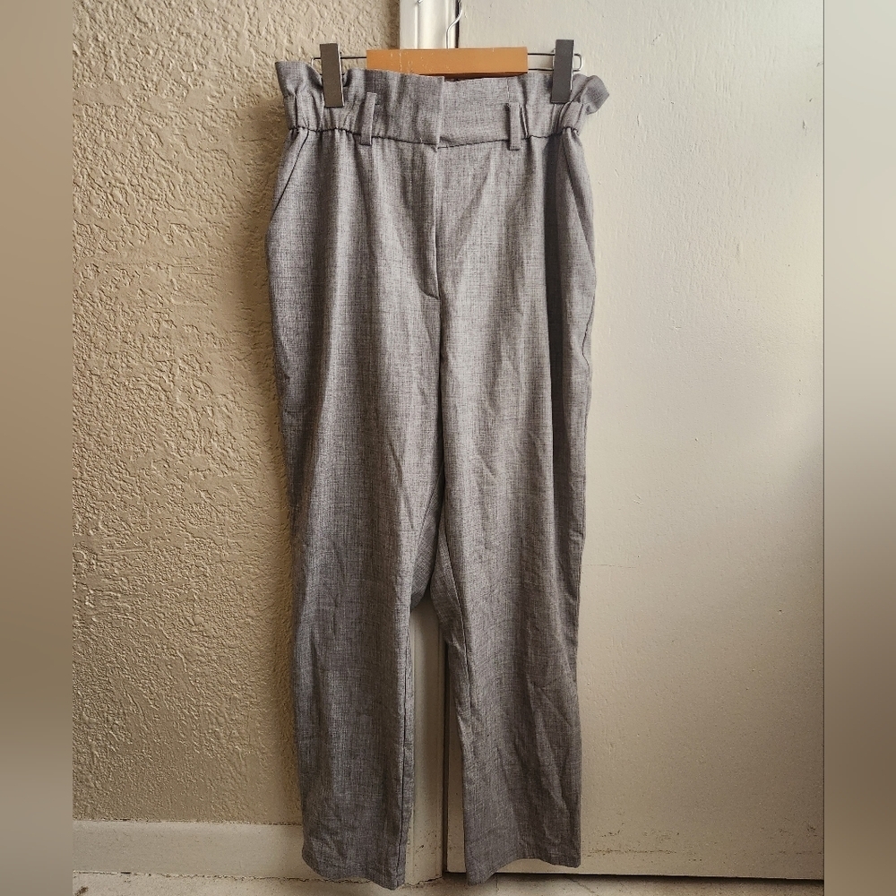 H&M- Paperbag Waist Pant